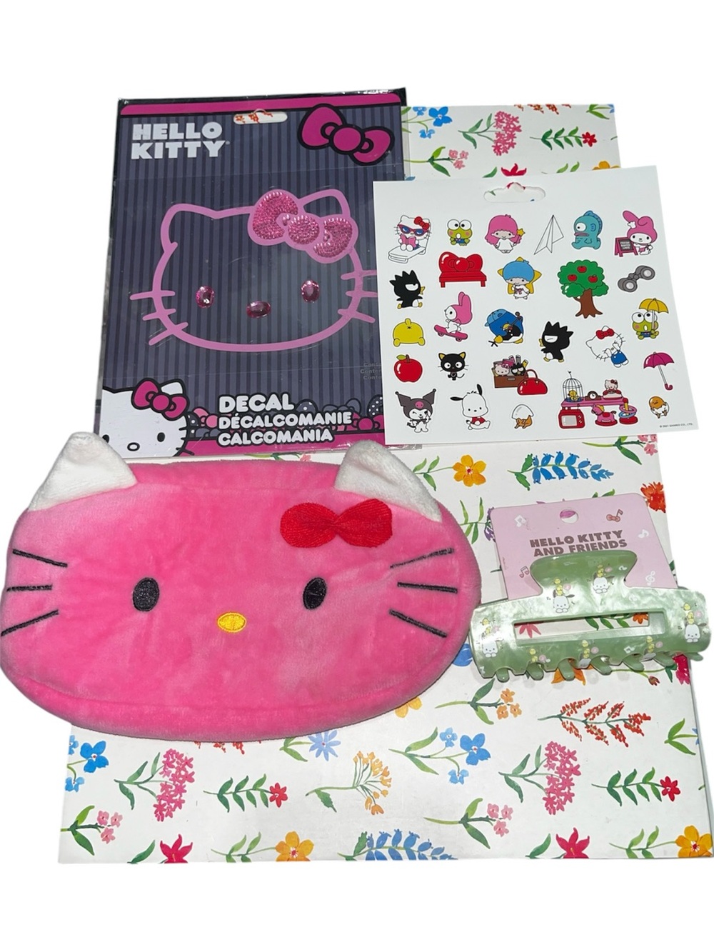 HELLO KITTY BUNDLE